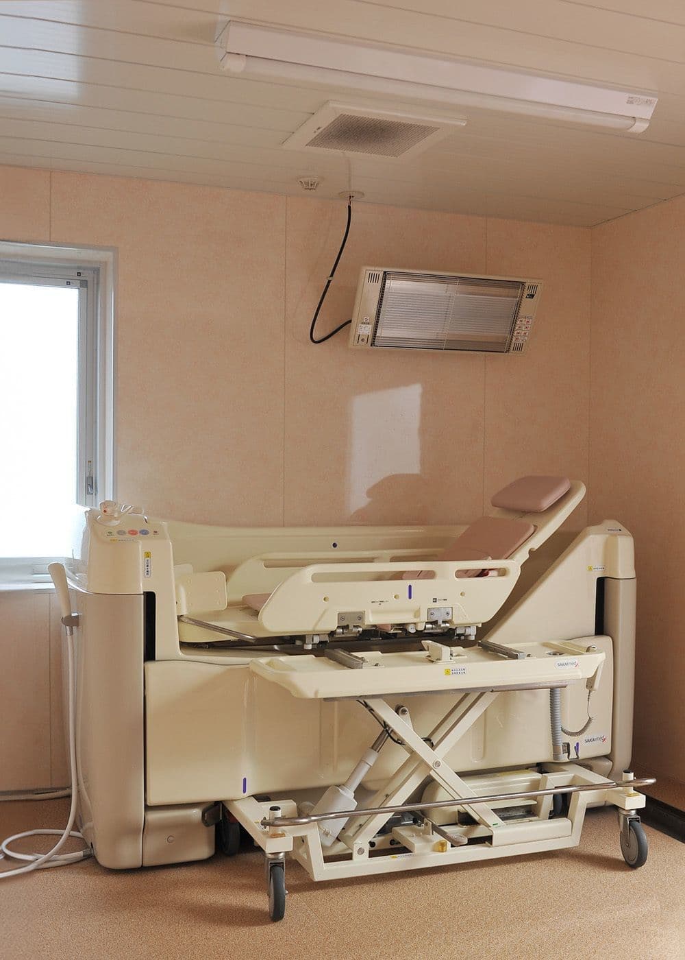 ストレッチャー浴