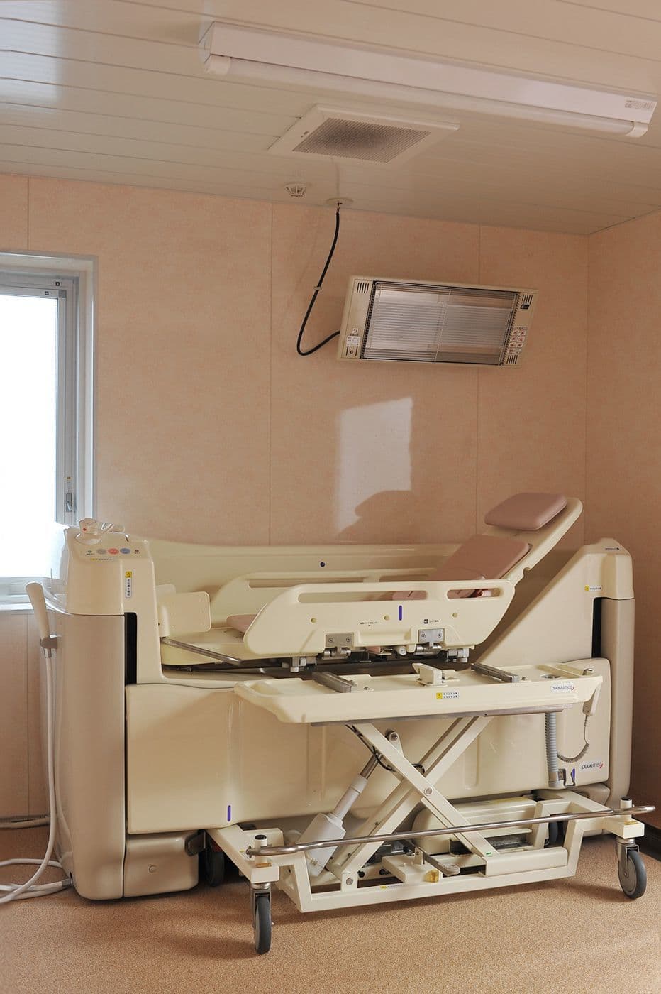 ストレッチャー浴